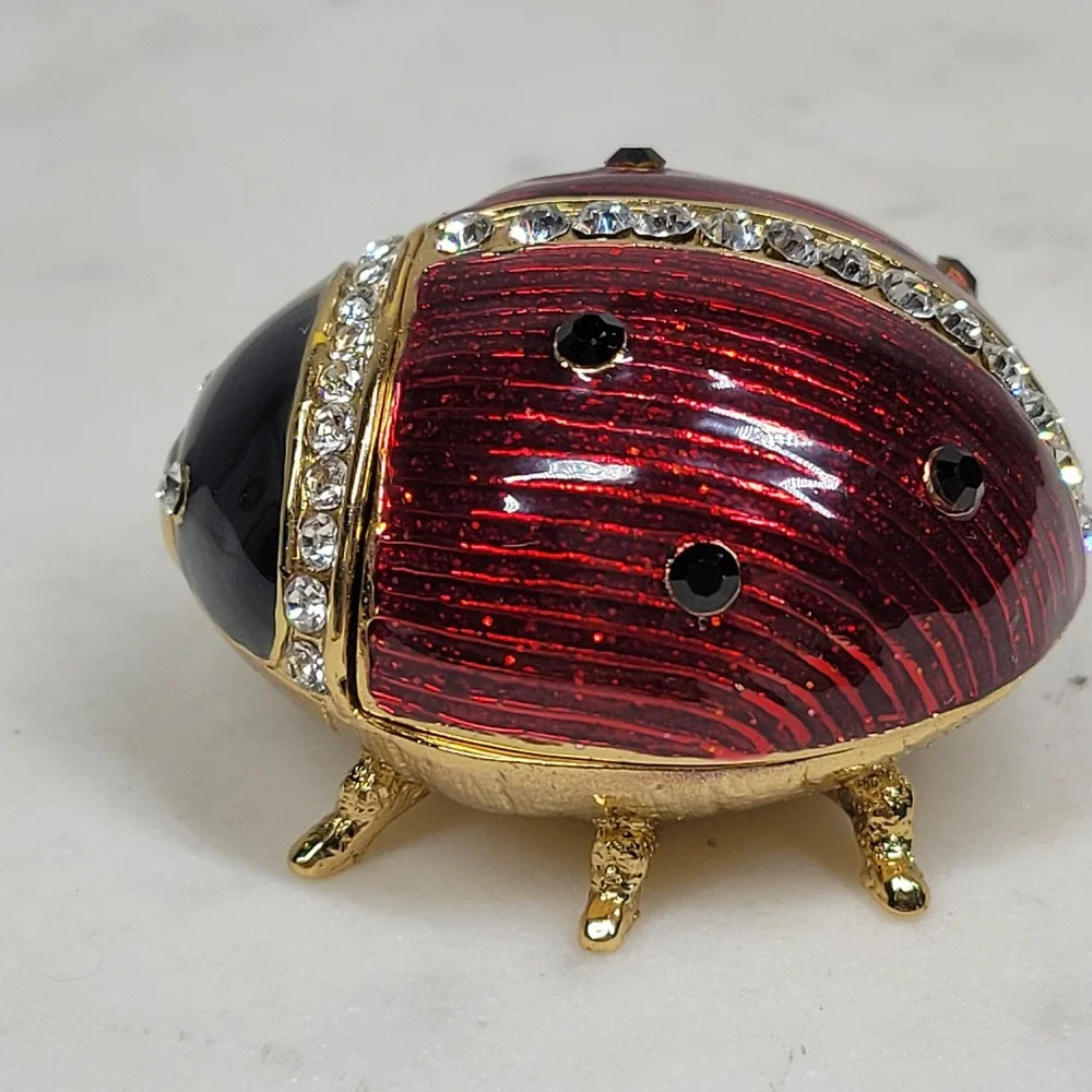 Kingspoint Designs Ladybug Enamel Trinket Box 2